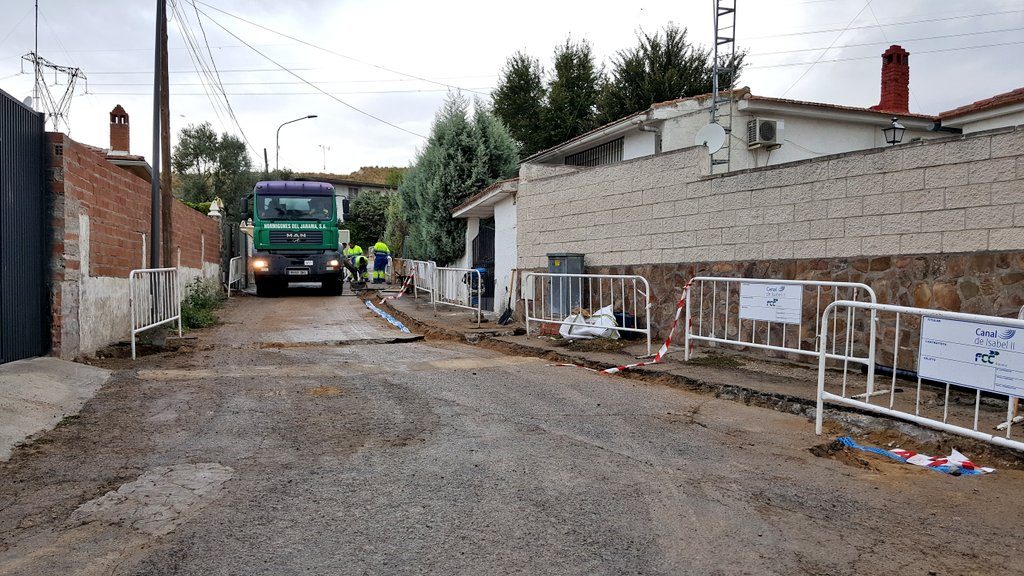 Comienzan las obras de renovación de la red de abastecimiento de La Cañada