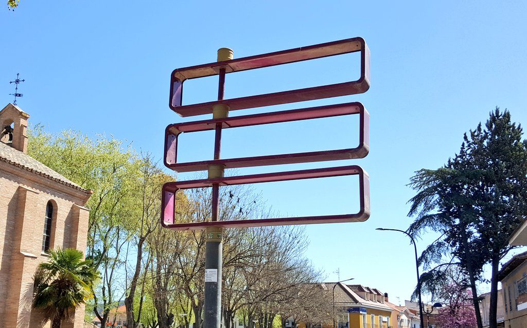 El Ayuntamiento habilita más de 70 espacios publicitarios para el comercio local