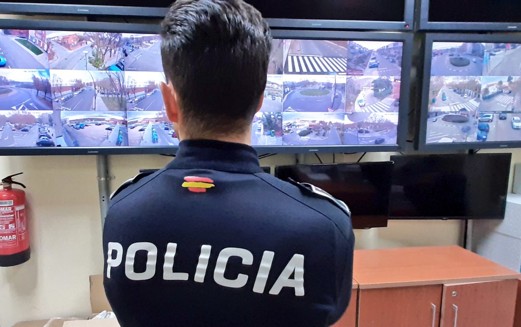 Las cámaras de seguridad permiten detener al autor de la quema de varios contenedores