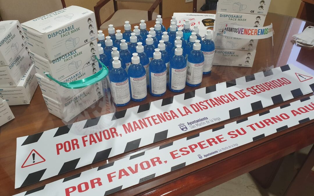 El Ayuntamiento  se reúne con hosteleros  y el pequeño comercio para preparar la reactivación comercial del municipio