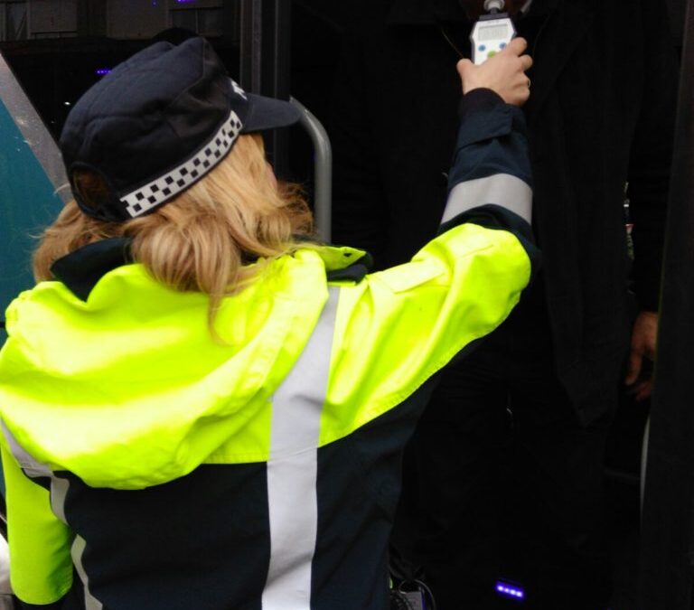 La Policía Local controlará el transporte escolar en las excursiones de colegios