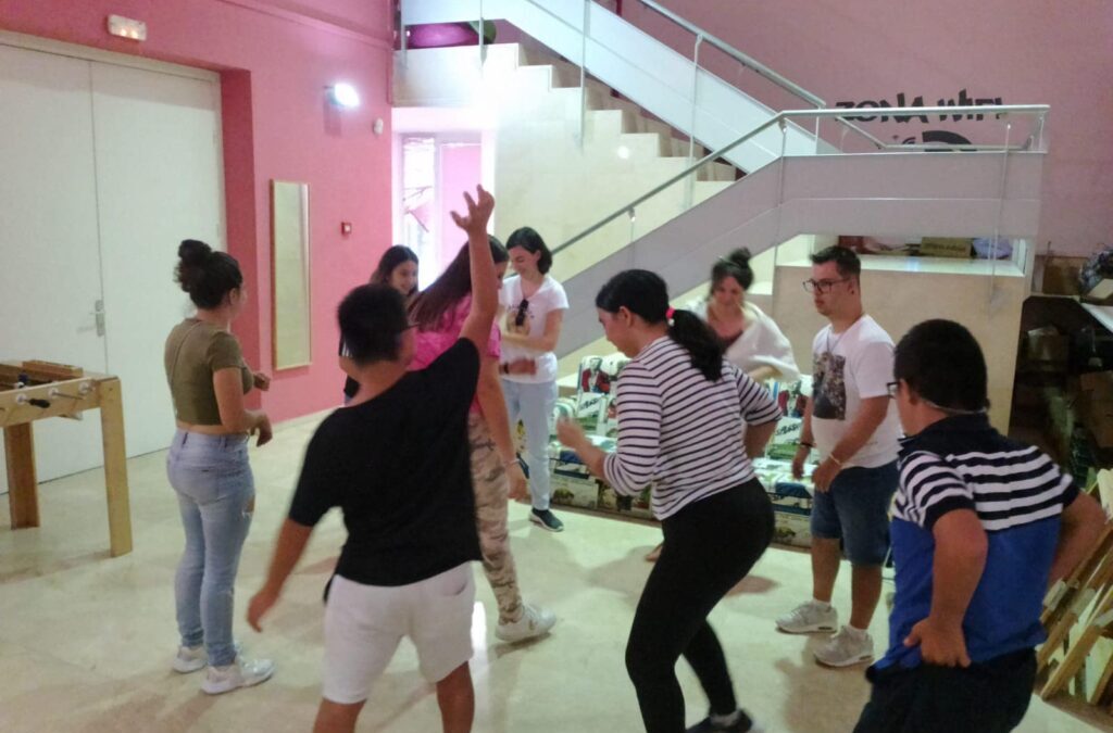El Parque V Centenario acoge este viernes la “Fiesta por la Integración”
