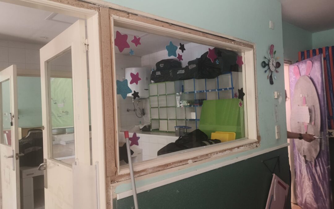 Empiezan las obras de mejora de las aulas de la Escuela Infantil “Fantasía”