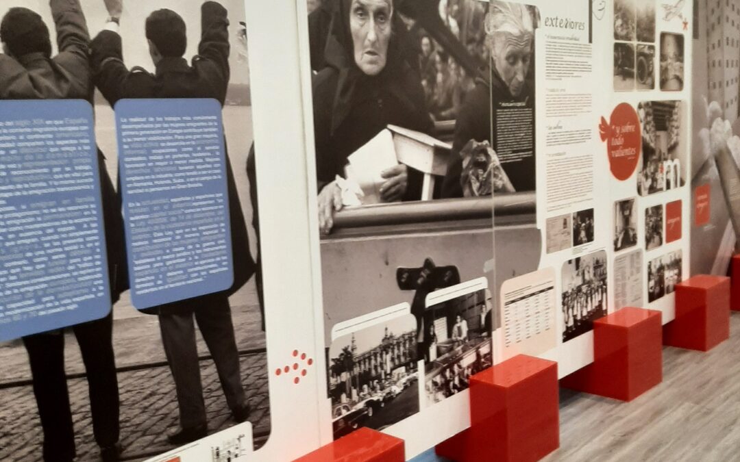 Durante el mes de noviembre puedes visitar la exposición “Emigración de mujeres valientes”