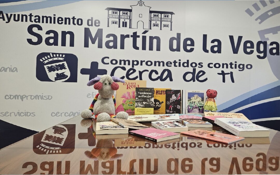 La biblioteca municipal amplía su fondo bibliográfico LGTBI para fomentar la inclusión y la diversidad