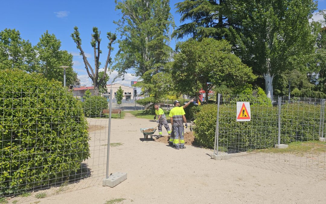 Comienzan los trabajos de mejora de la zona verde próxima al Jorge Guillen