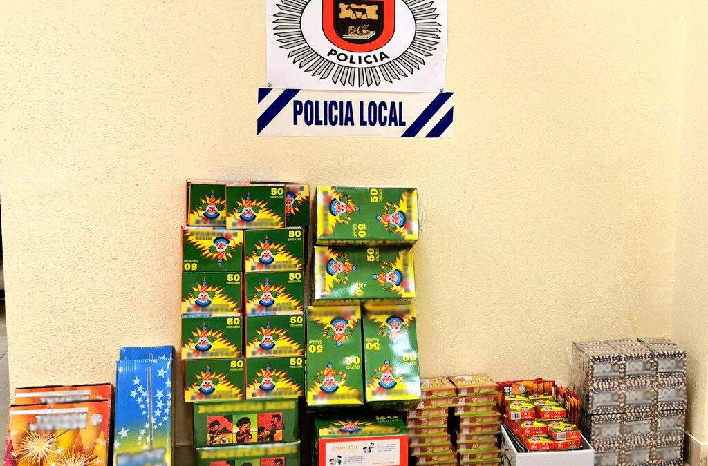 Decomisadas 240 cajas de artefactos pirotécnicos destinados a su venta ilegal