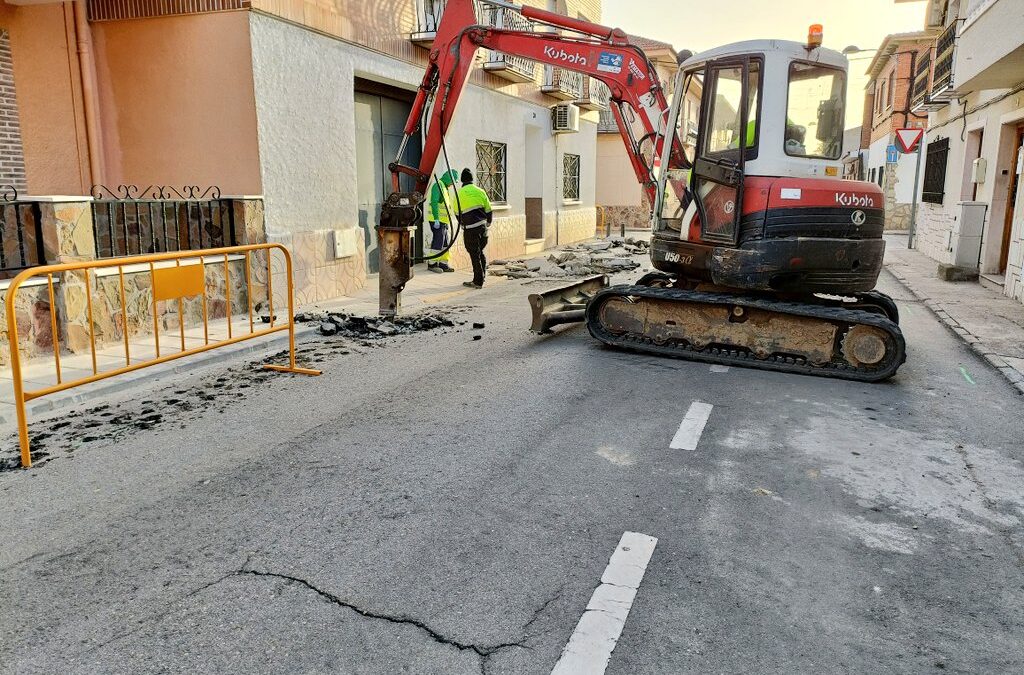 En marcha las obras de reurbanización de la calle Pío Baroja y alrededores